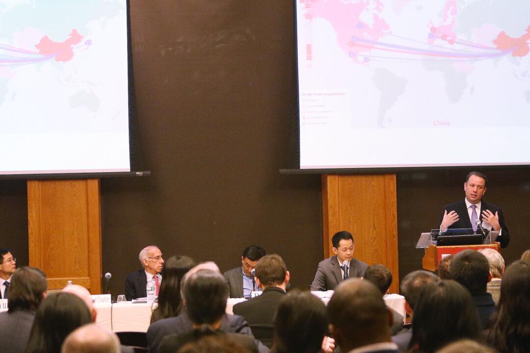 Trade Expert Says China Still a Threat