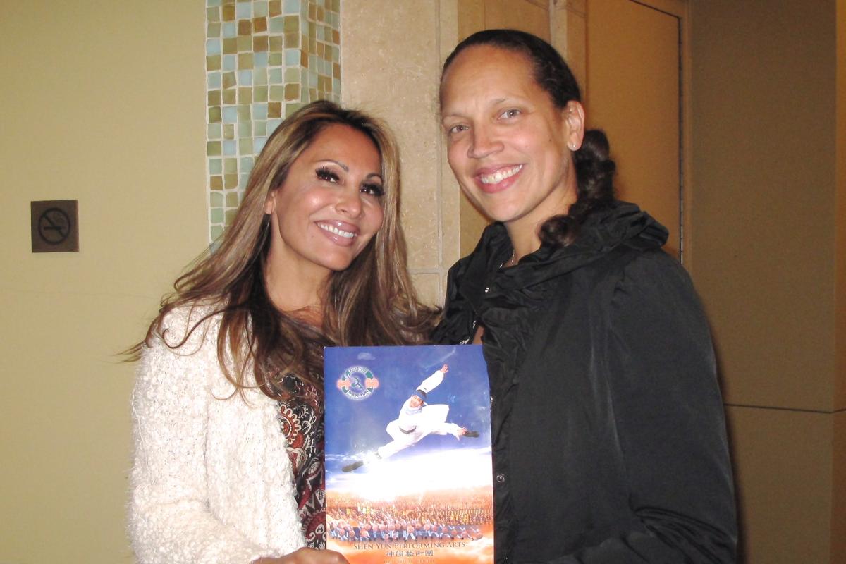 Dancer Says Shen Yun Is ‘Just amazing’