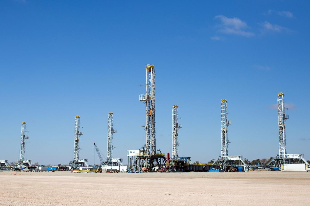 A Grim Future for Oil Drilling and Service Firms