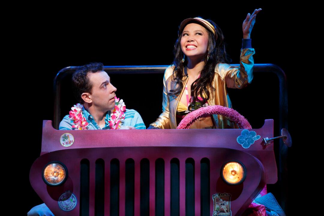 Theater Review: ‘Honeymoon in Vegas,’ a Winning Combo of Fun and Songs