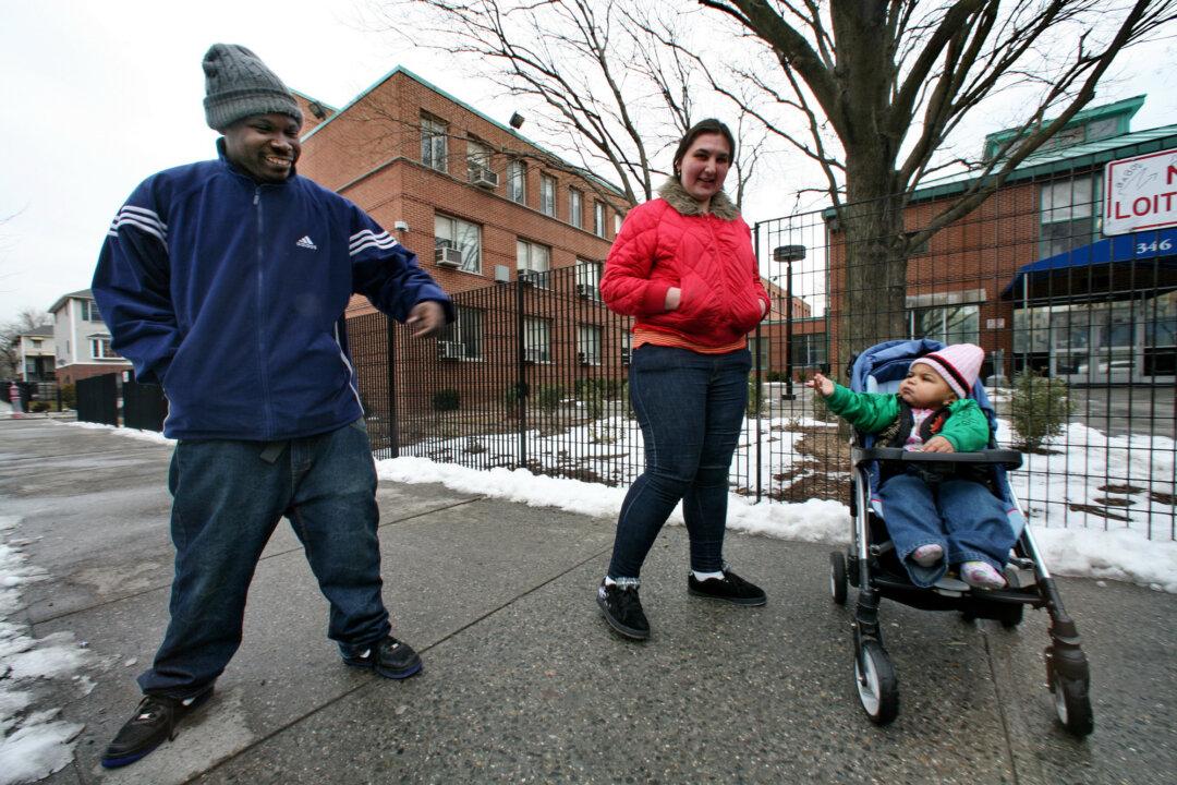 Thousands of Toddlers Homeless in NY, Thousands of Free Child Care Seats Empty