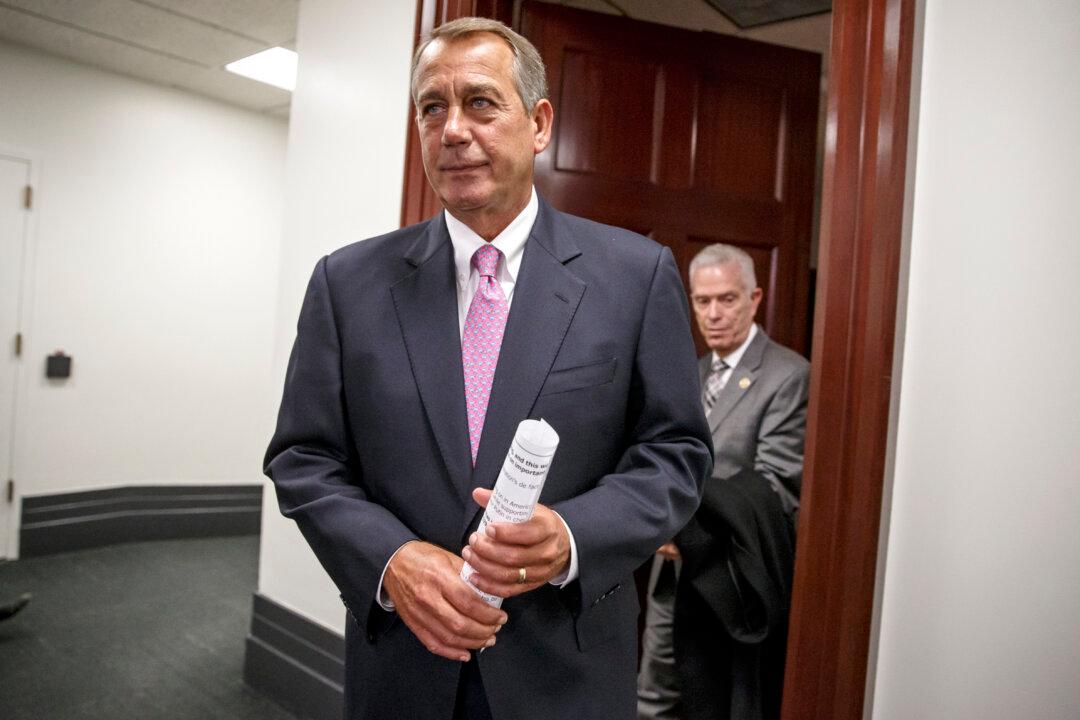 Does Congress Have a Chance to Sue Obama Over Immigration Order?