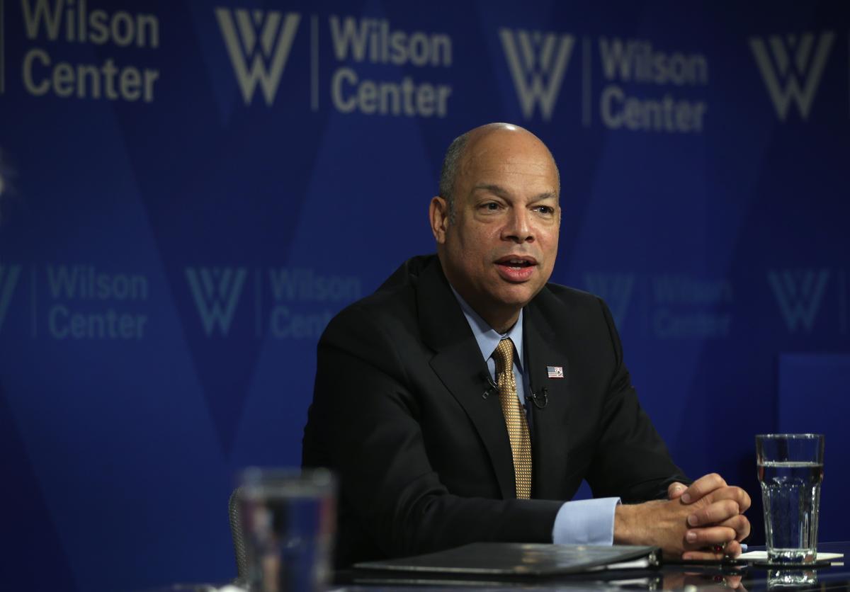 DHS Chief Defends Obama on Immigration