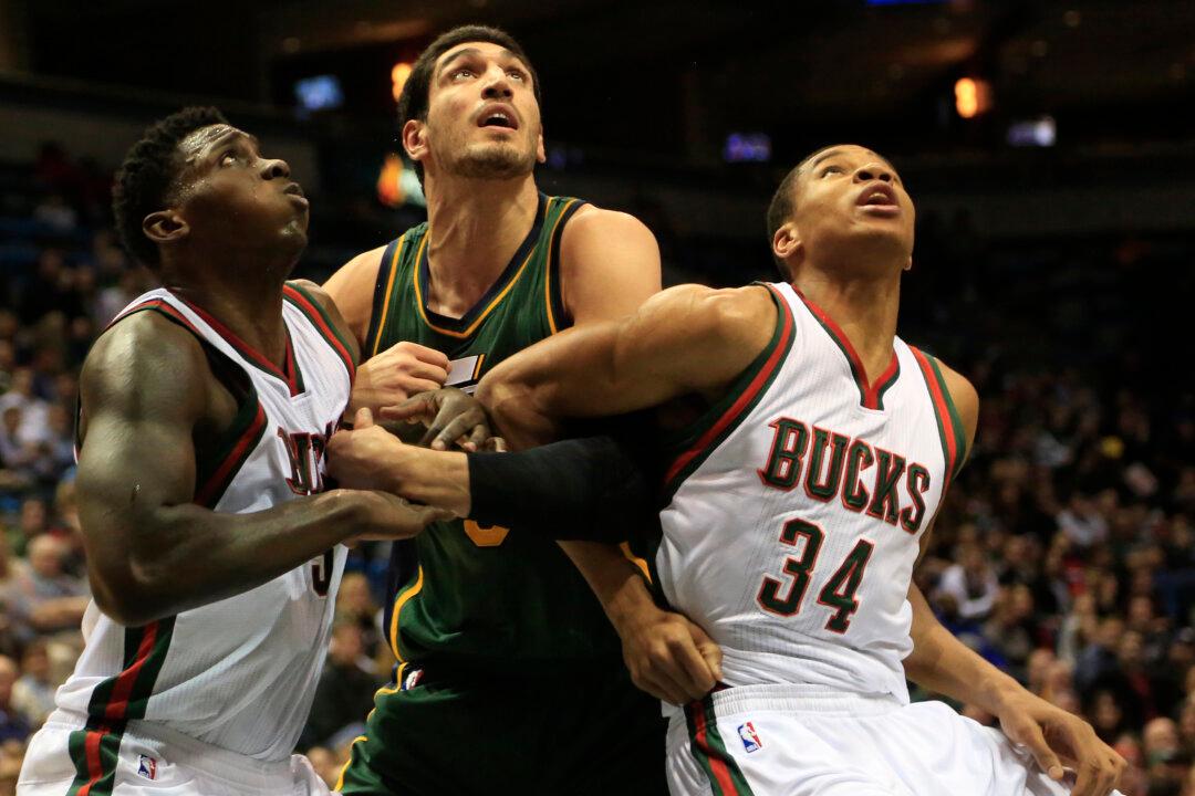 Wisconsin Governor Announces Plan for New Milwaukee Bucks Arena: Will It Work?