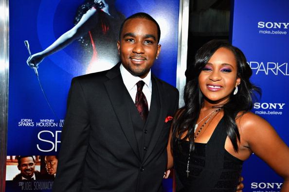 Bobbi Kristina Brown Found Unresponsive in Bathtub, Taken to Hospital: Reports
