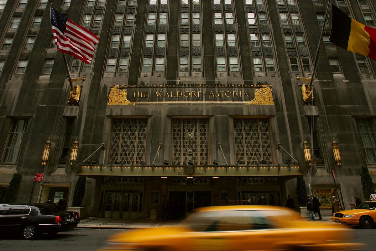 Waldorf Astoria Sale to Chinese Insurance Company Goes Through