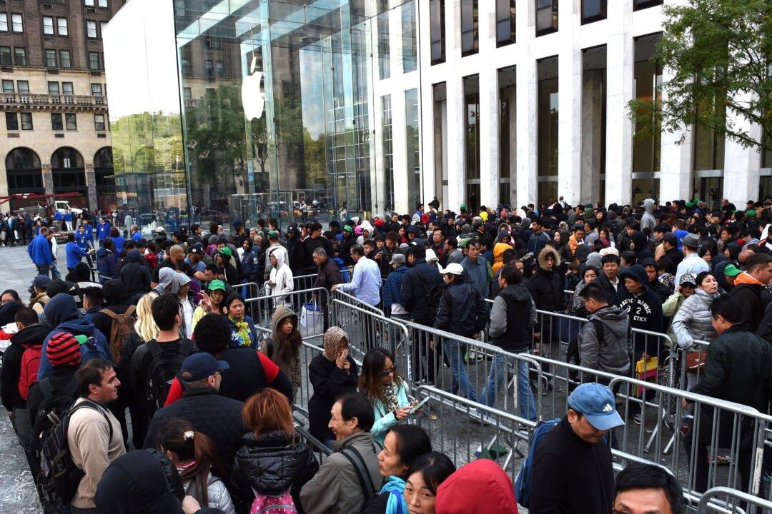 Our Addiction to Apple Is Why Its Profits Are Soaring