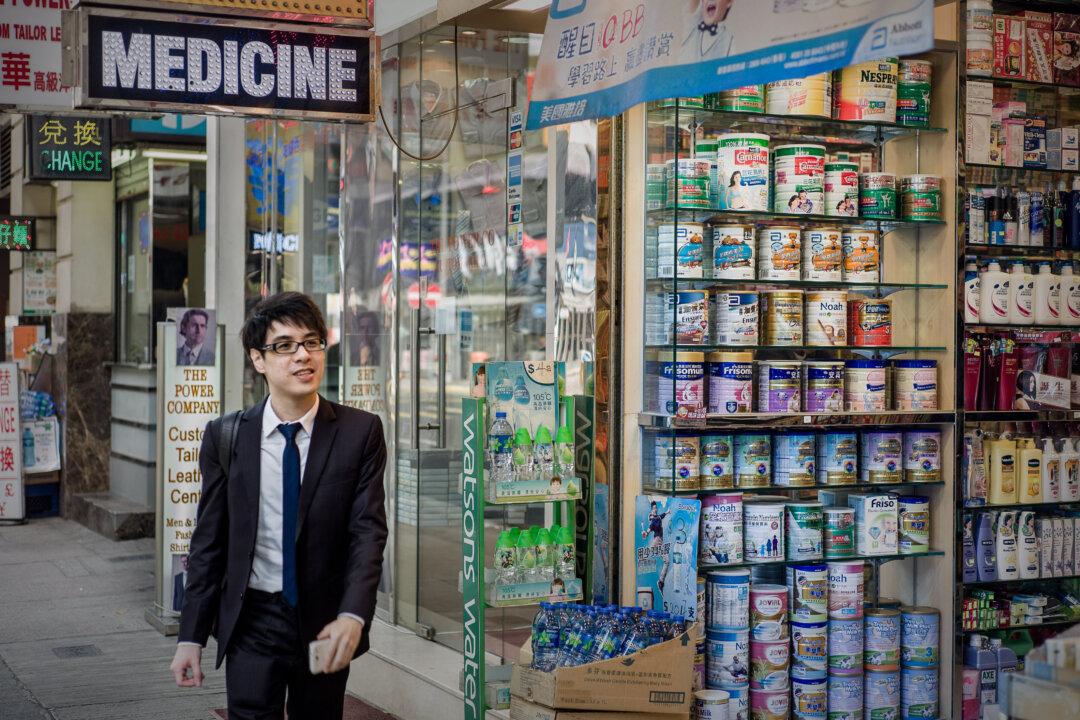 A Hong Kong Judge Just Called This Chinese Shopping Habit a ‘National Disgrace’ - and Netizens Agree