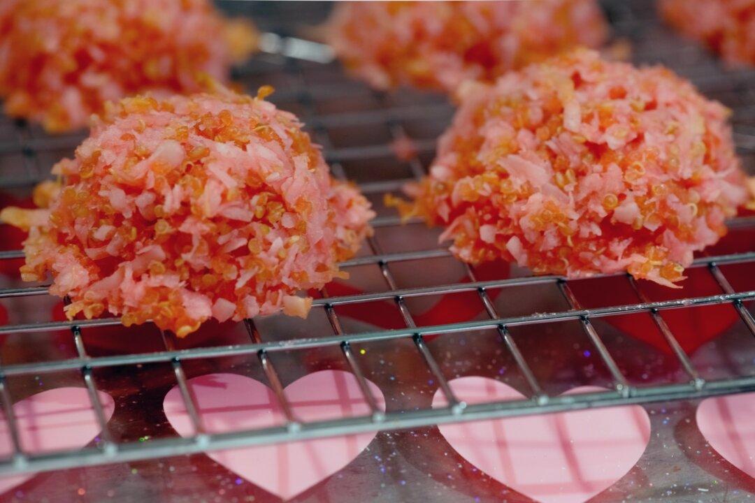 Pink Macaroons for Valentine’s Day
