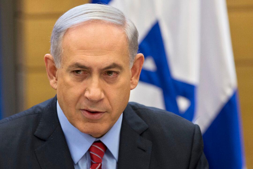 Israel’s Netanyahu Heads to Berlin to Meet Kerry
