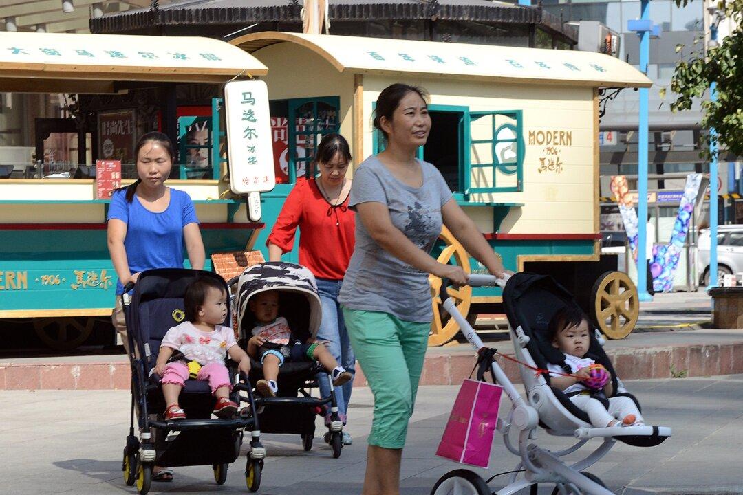 Though Decreasing, China’s Gender Gap Still Highest in World