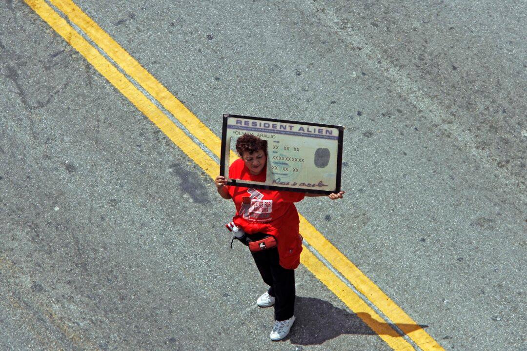 Green Card Lottery Winners: Don’t Celebrate Too Early!