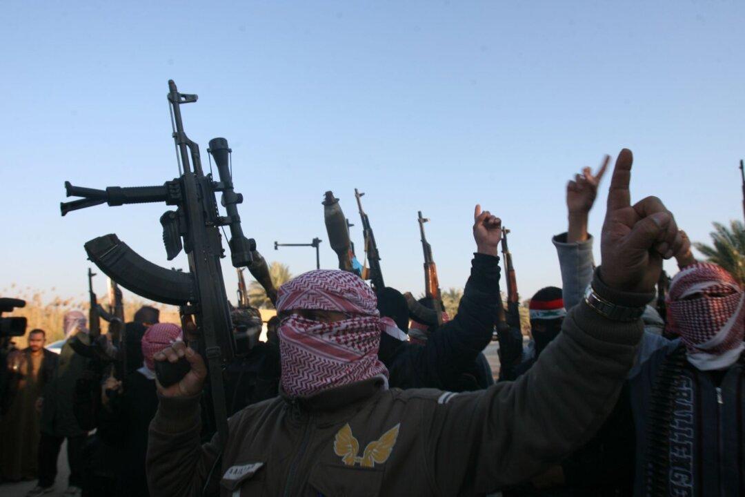 ISIS Burns ‘45 People’ to Death in Iraqi City of al-Baghdadi, Say Reports