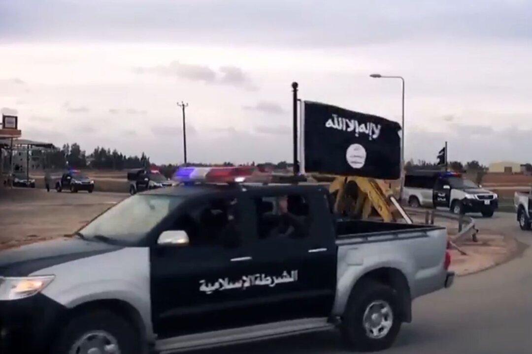 ISIS Group Seizes Central Syrian Town