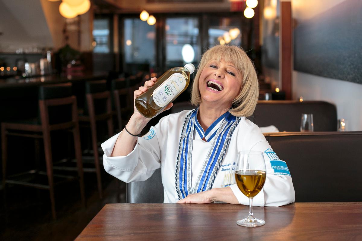 Loi Estiatorio: Divine Secrets of the Ancient Greeks