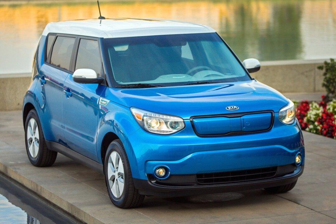 2015 Kia Soul EV: Charging Up the Hamsters