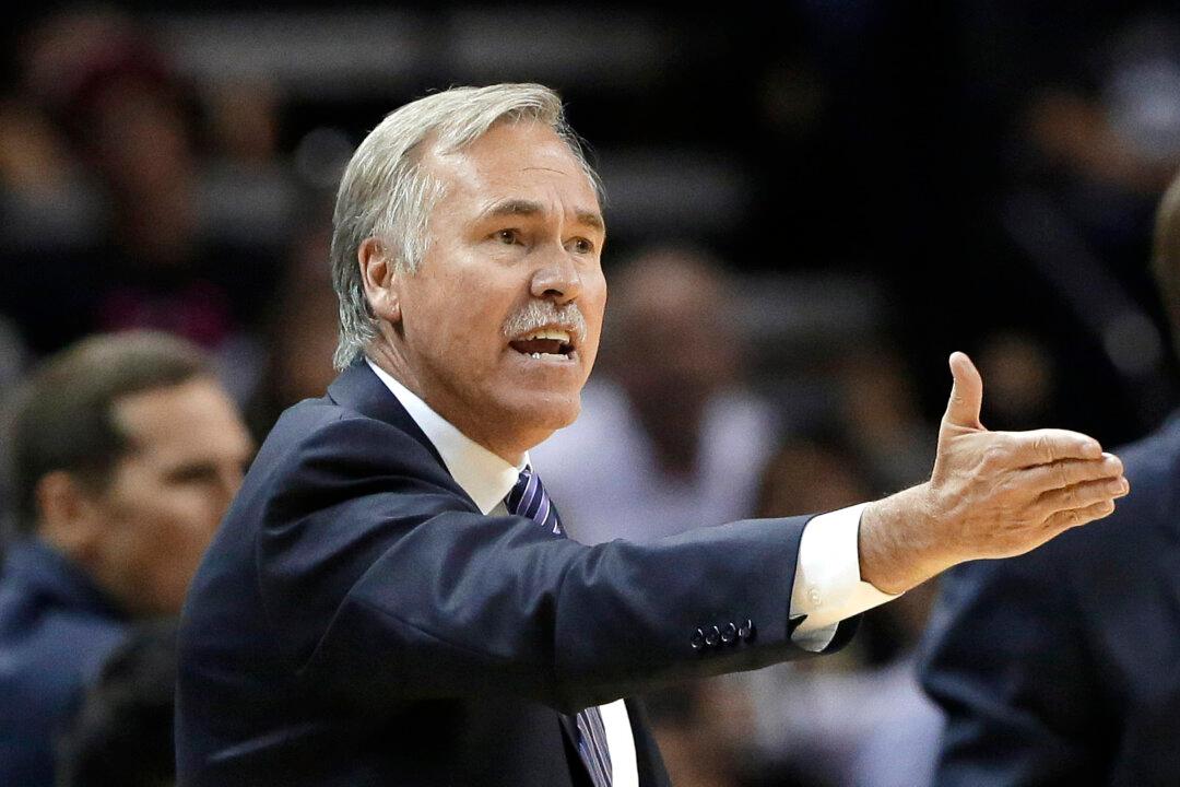 Mike D'Antoni Linked to Denver Nuggets Coaching Position