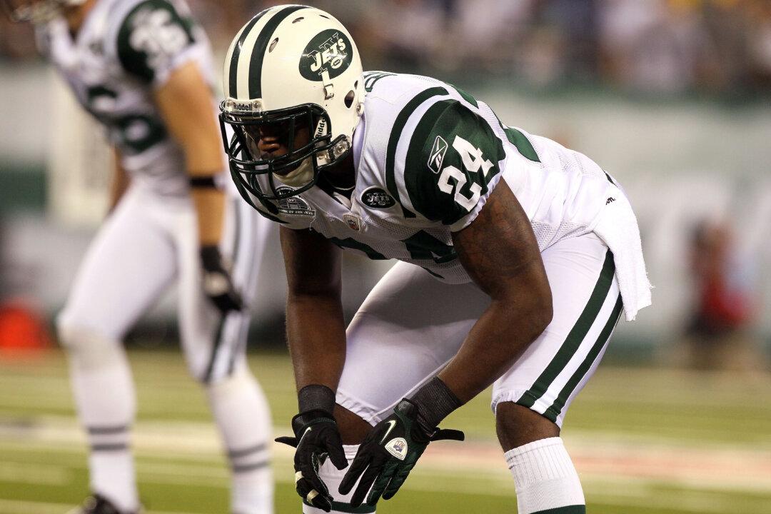 On Board With Jets GM Maccagnan and the Revis Deal