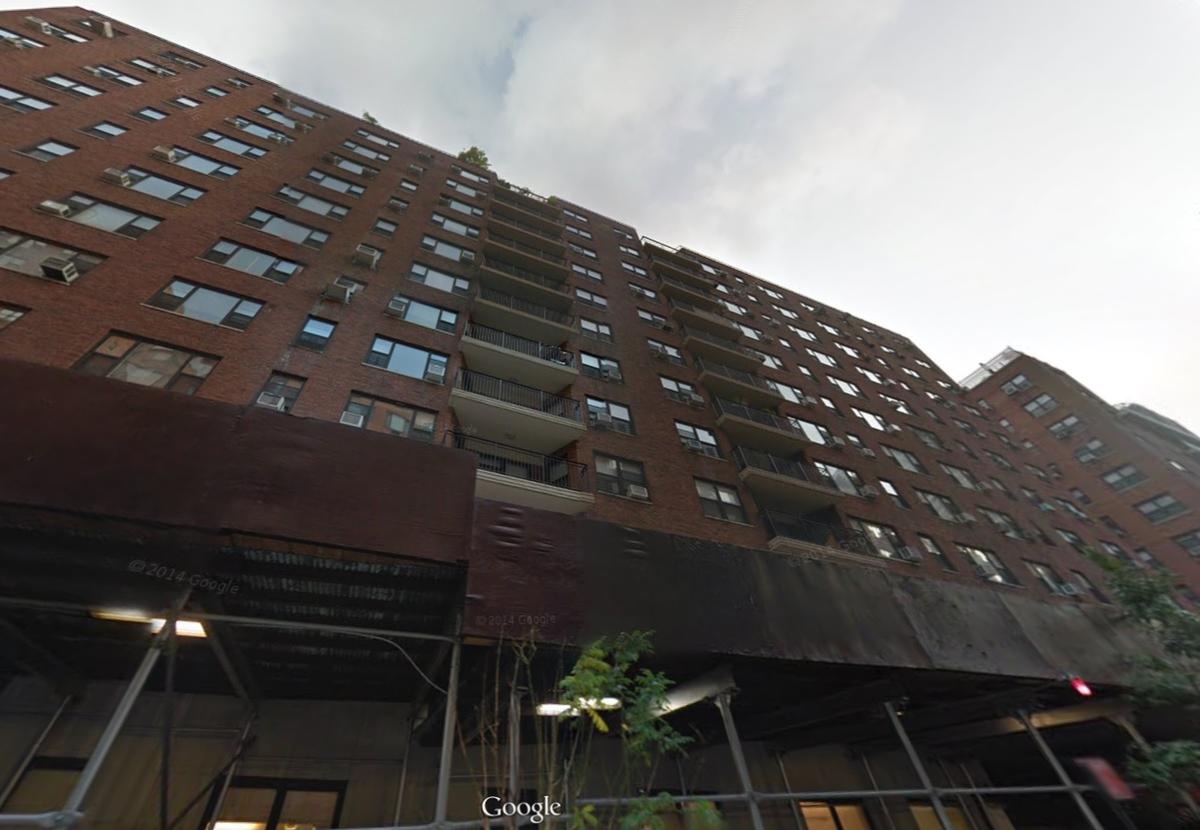 NYC Woman Plummets to Death From Building Where Dancer Martha Graham Once Lived