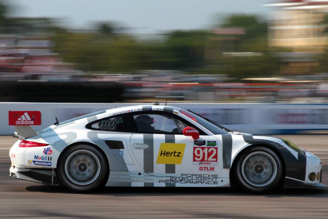 Porsche Sweeps GTLM Qualifying for Tudor Championship 63rd Sebring 12 Hours