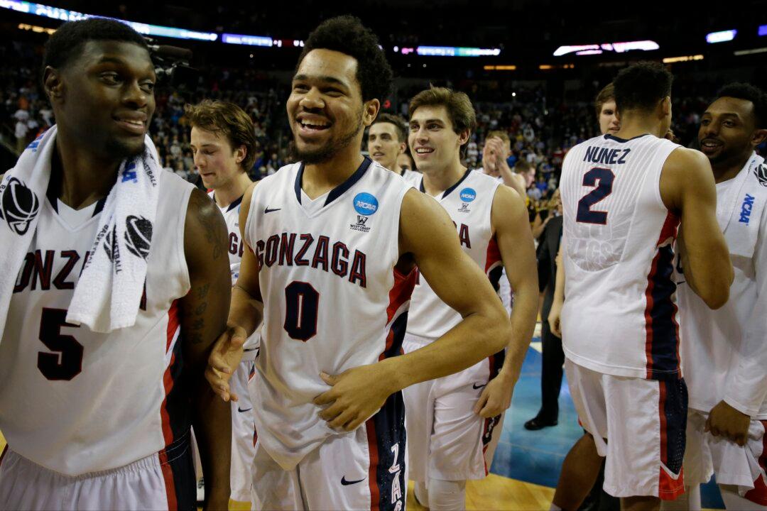 NCAA Tournament 2015: Sweet Sixteen Bracket and TV Schedule