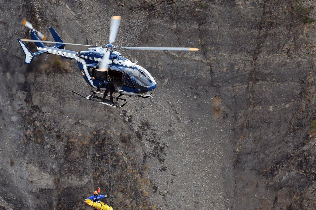 Pilot Used an Axe: Final Moments on Germanwings Plane Sound Quite Horrifying