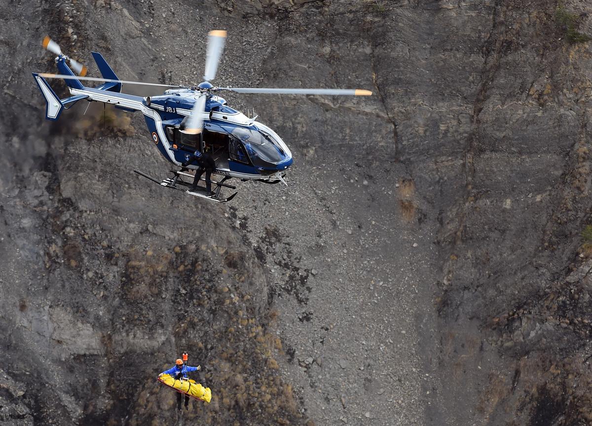 Pilot Used an Axe: Final Moments on Germanwings Plane Sound Quite Horrifying
