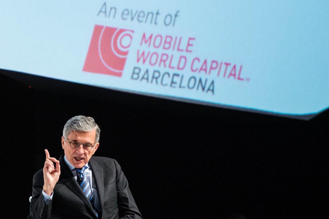 FCC Chair: Courts Will Uphold New Internet Rules