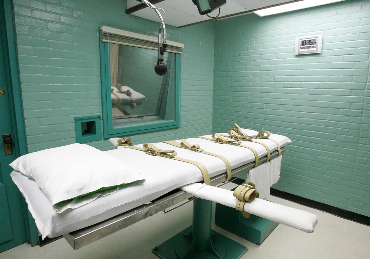 Lawyers Try to Spare Inmate’s Life as Execution Nears