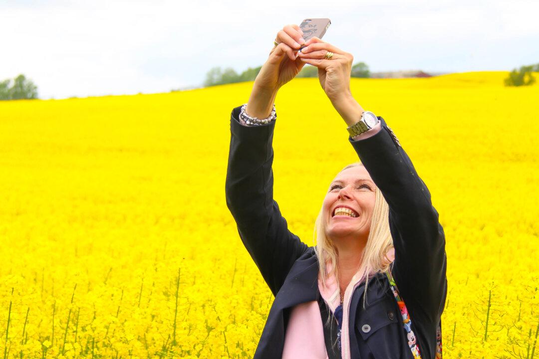 How ‘Average’ Selfies Improve Smartphone Security