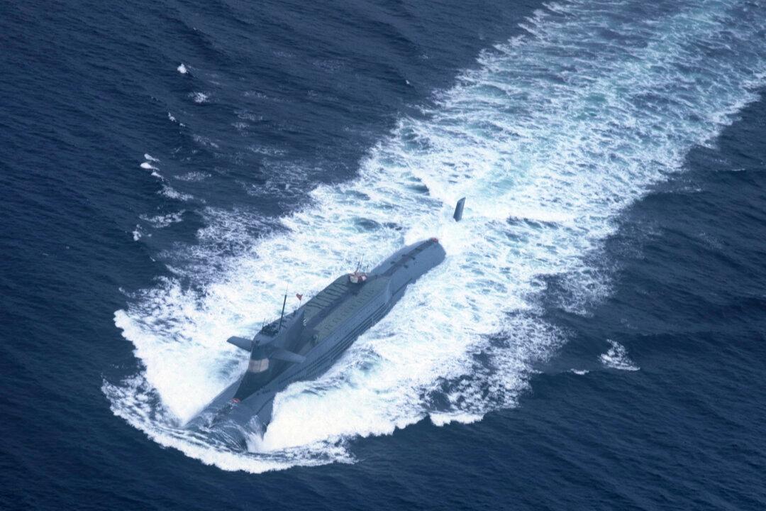 Chinese Subs’ Nukes Can Reach US