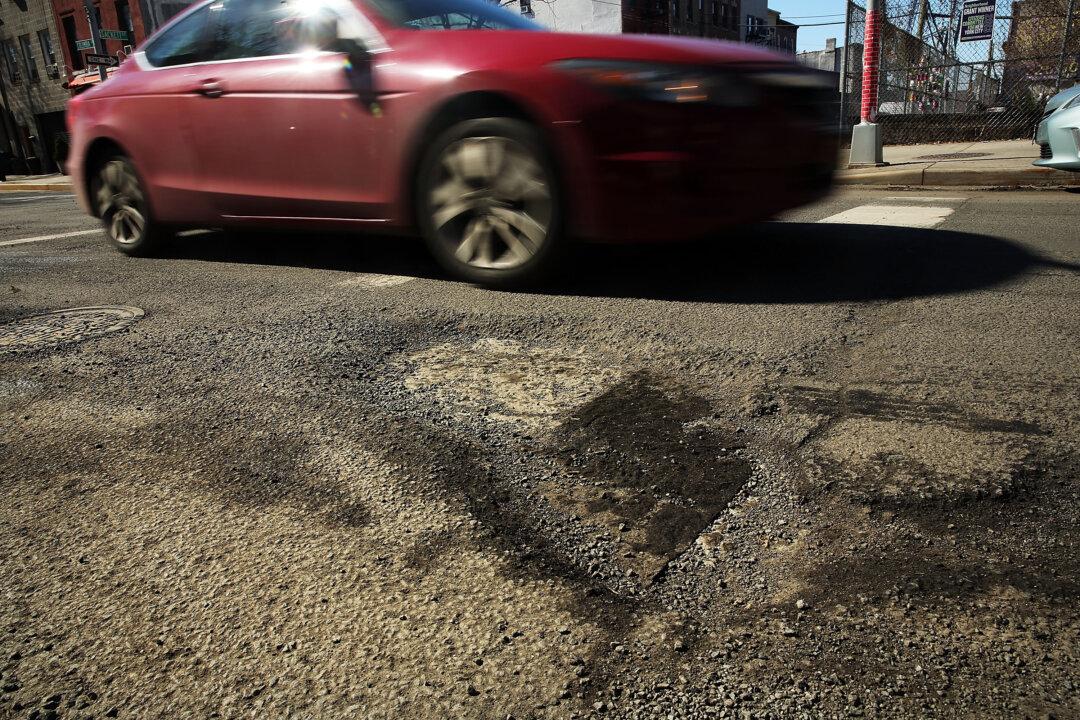 Australian Engineers Say ‘Intelligent Compaction’ Will Reduce Potholes
