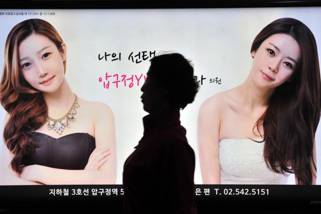 When Chinese Tourists Don’t Get the Facelifts They’re Looking For