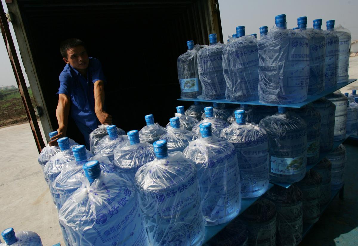 Looking for Bottled Water in Beijing? It May Be From the Tap