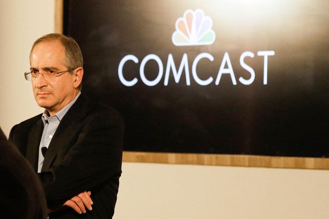 Regulators Take Down Comcast-Time Warner Merger Without a Fight