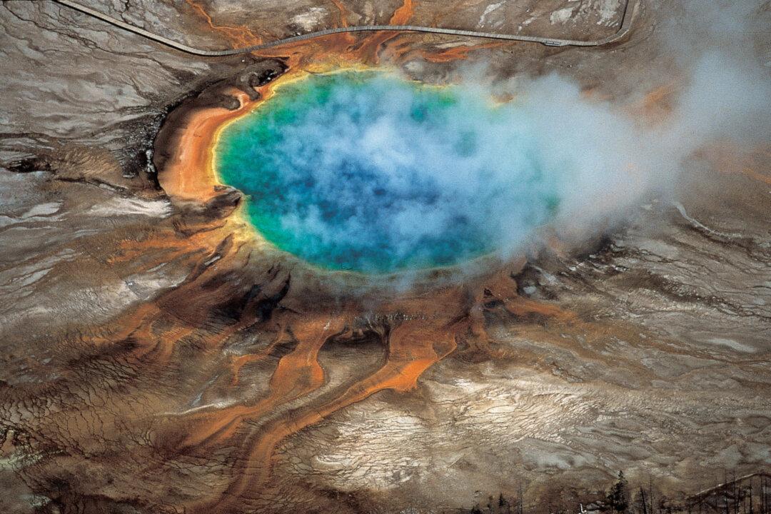 Yellowstone Supervolcano Found to be 4.5 TIMES Bigger Than Previously Thought