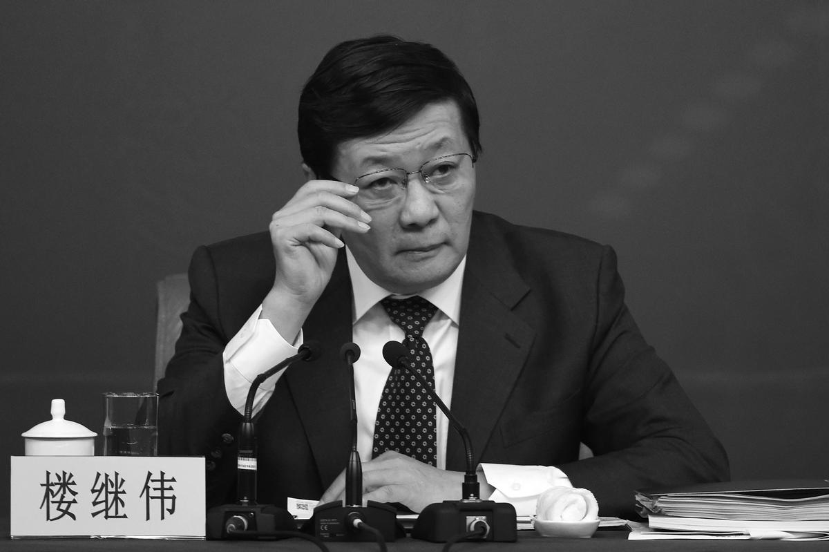 China’s Finance Minister Says Country’s Chance of Economic Failure Worse Than 50-50