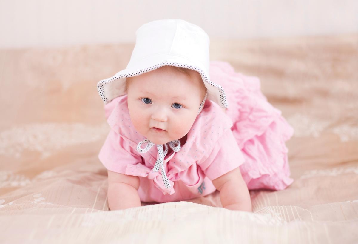 Pink Baby Outfits From China Test Positive for Lead