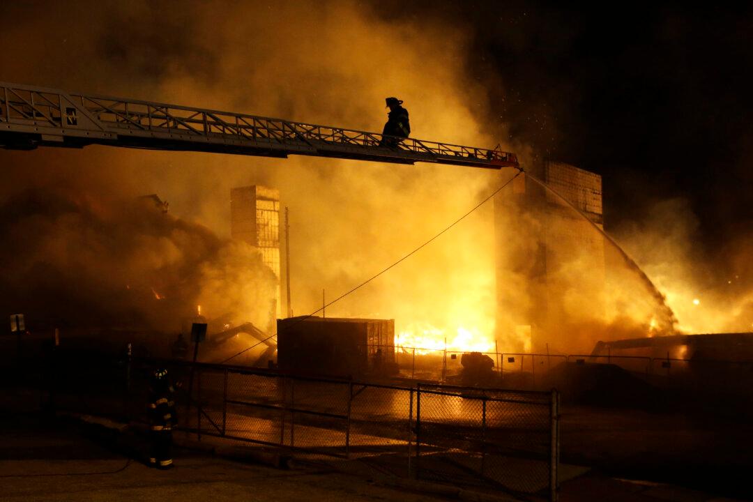 Major Fire Burning in Baltimore as Police Try to Restore Order