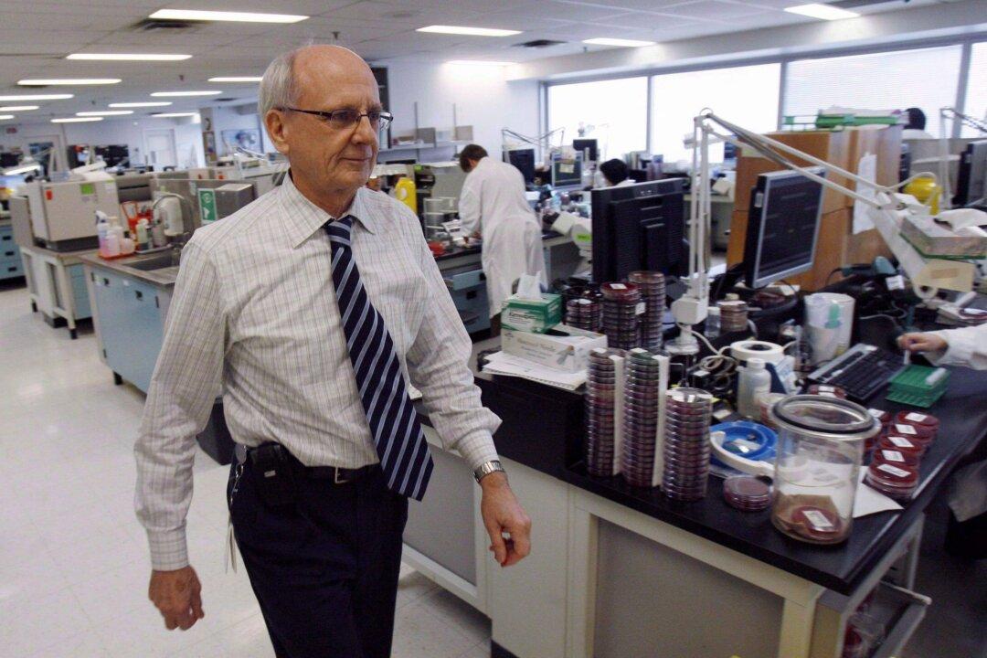 Politicians Warned of Looming Lab Technician Shortage in Canada