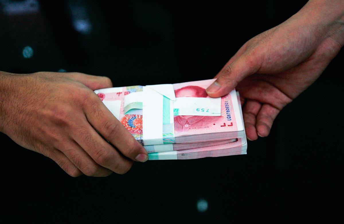 Chinese Anti-Corruption Official Found to Be Corrupt