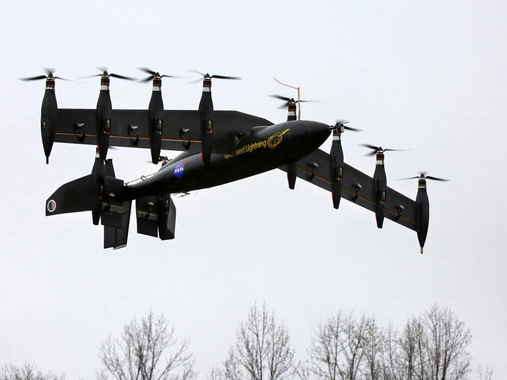 Forget Electric Cars, NASA Is Already Developing a Battery-Powered Plane (Video)