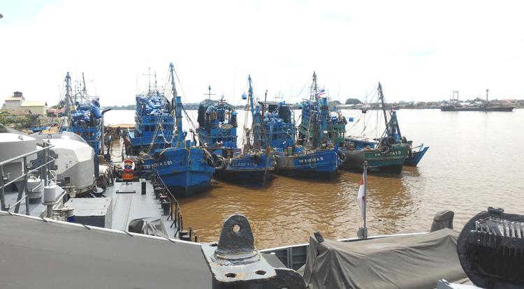 Bribery Common for Illegal Thai Fishing Ships in Indonesia
