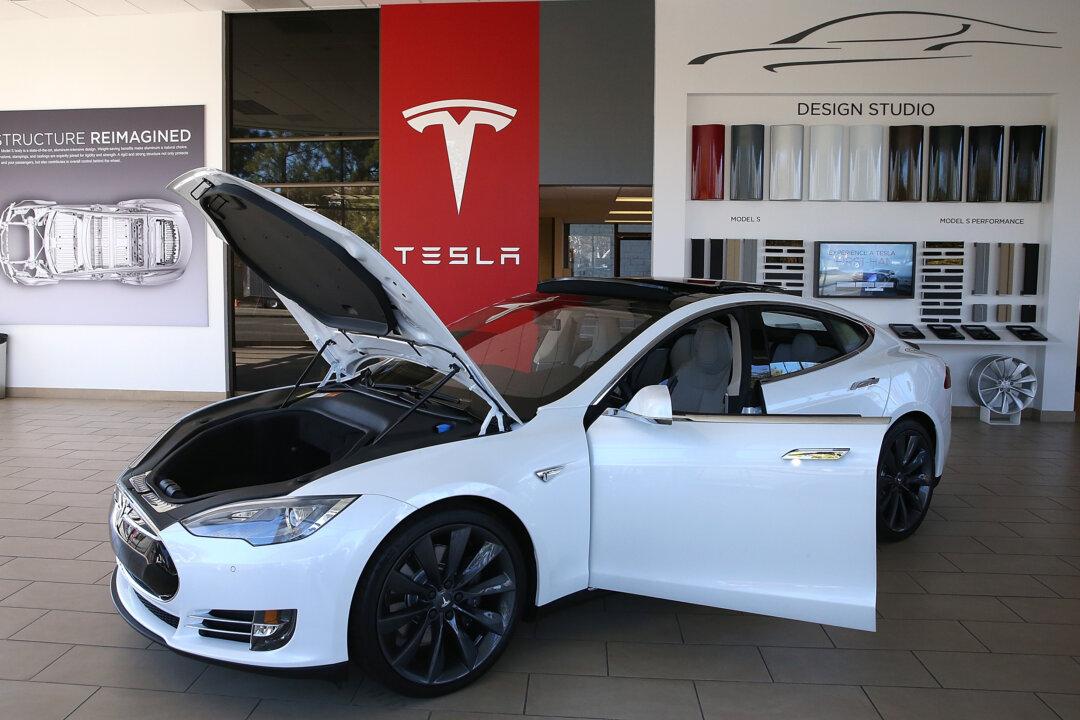 Unveiling of the $35,000 Tesla Model 3 Scheduled for March 2016