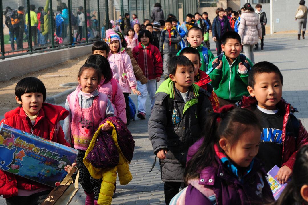 Story of Modern China Seen in 12-Year-Old Extortionist