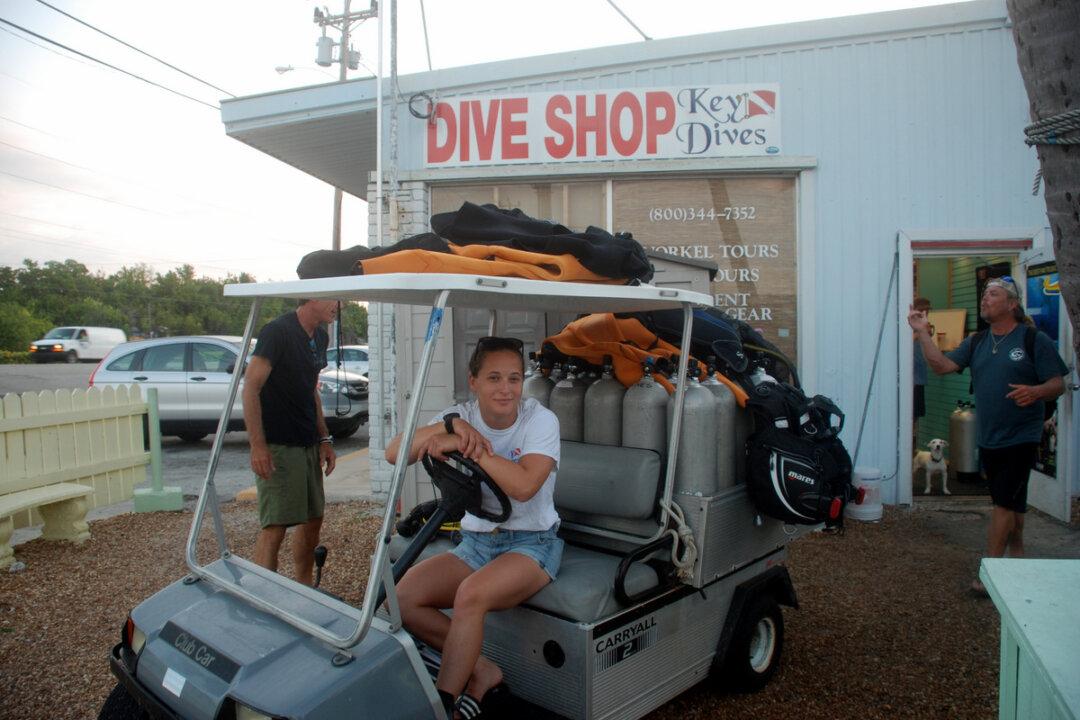 Key Dives in Islamorada, Adventure Underwater