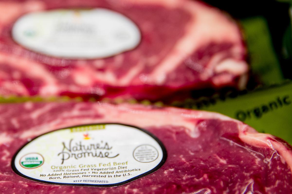 Should Consumers Have the Right to Know Where Their Meat Comes From?