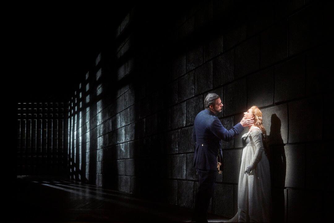 Bluebeard’s Castle/Erwartung: Opera Duo Delves Into the Realm of Psychology
