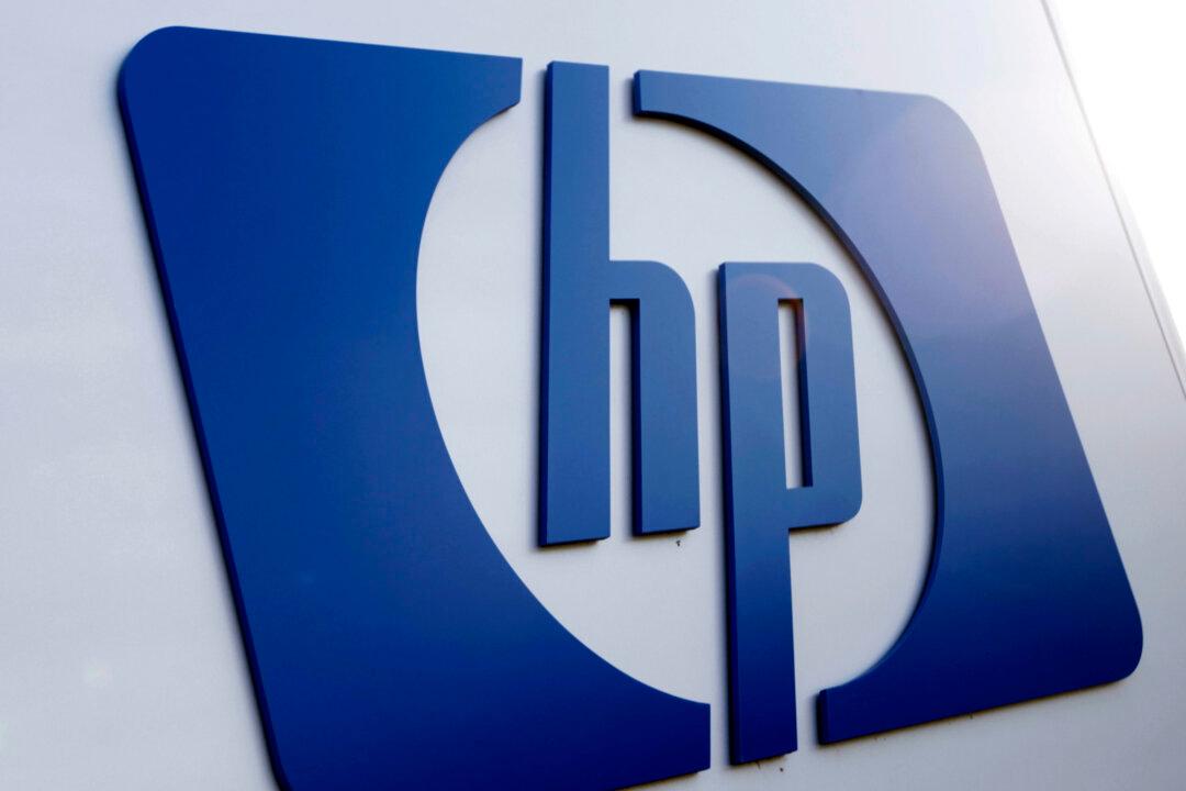 Hewlett-Packard Sells Stake in Chinese Unit for $2.3 Billion