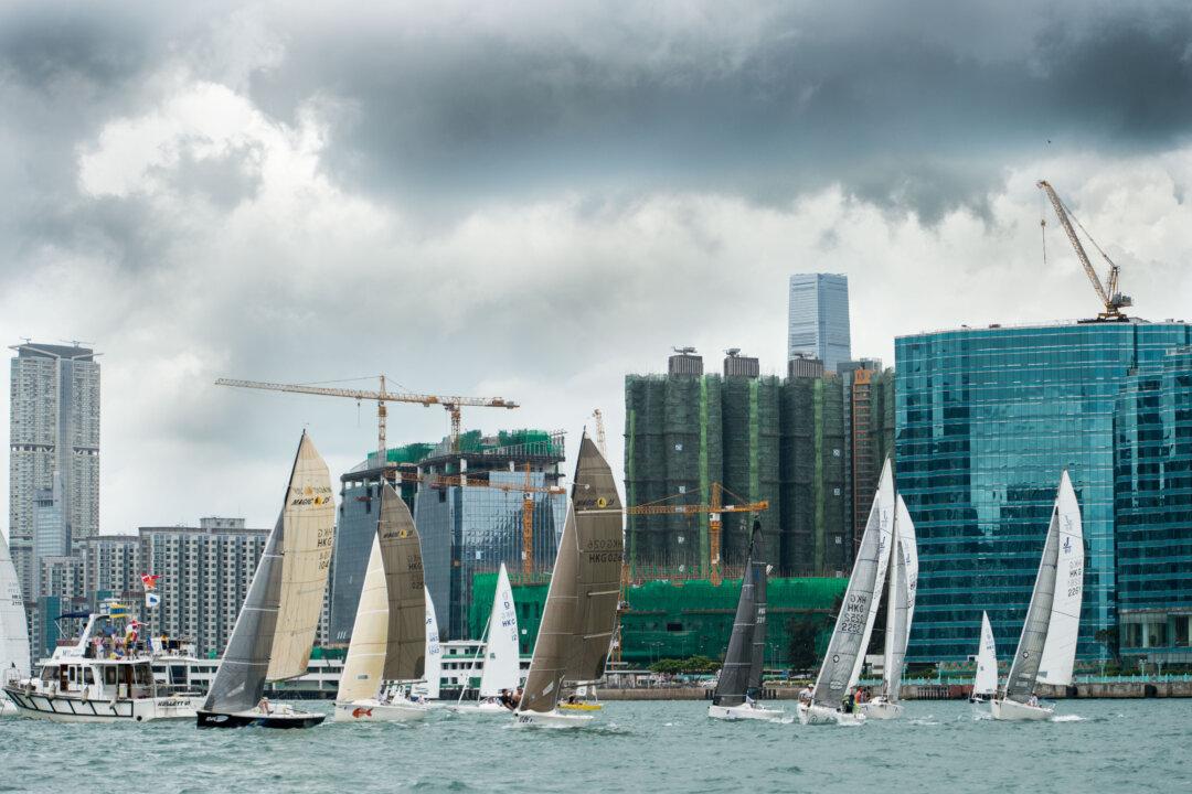 Uncompromising Weather Upsets Spring Regatta